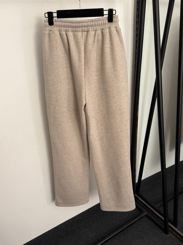 Костюм женский фото 8