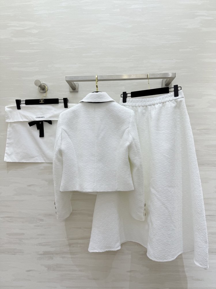 Costume female фото 8