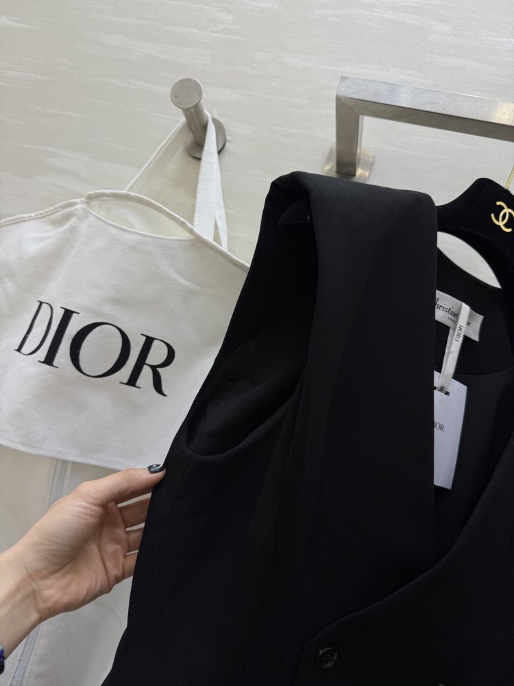 Costume female фото 8