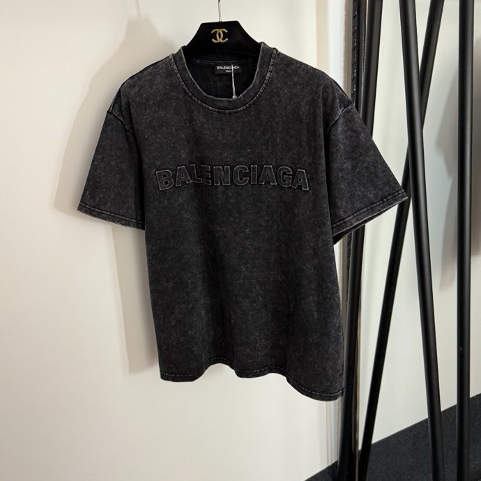 Костюм жіночий фото 9