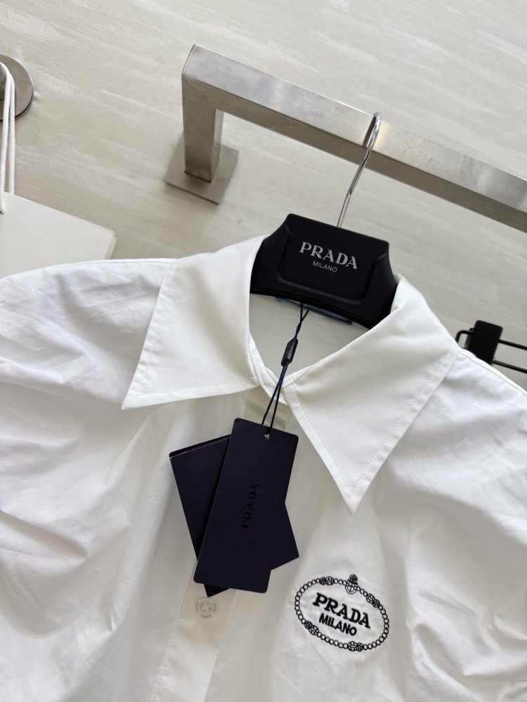 Костюм женский фото 9