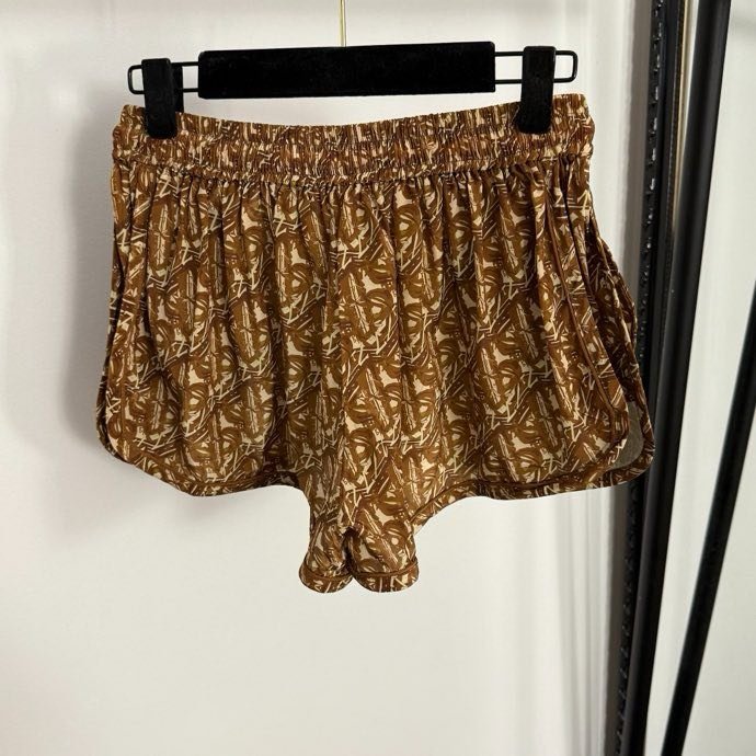 Костюм жіночий фото 9