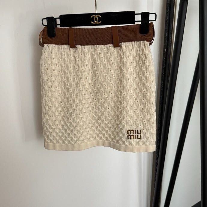 Костюм женский фото 9