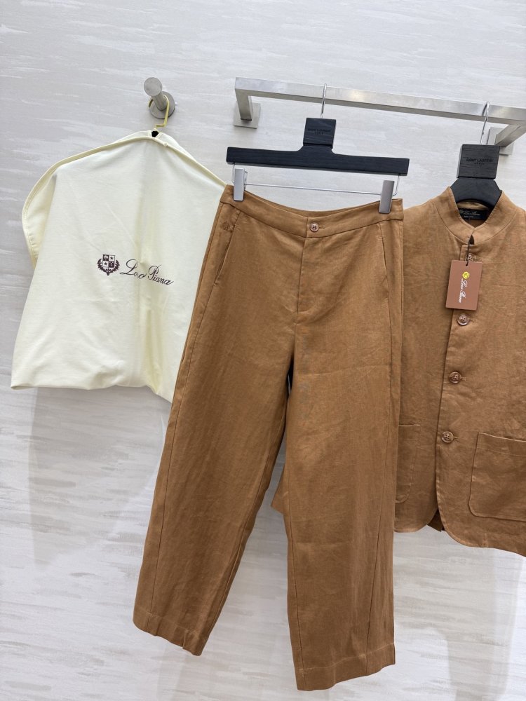 Костюм женский фото 9