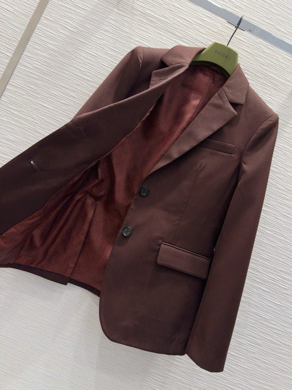 Костюм женский фото 9