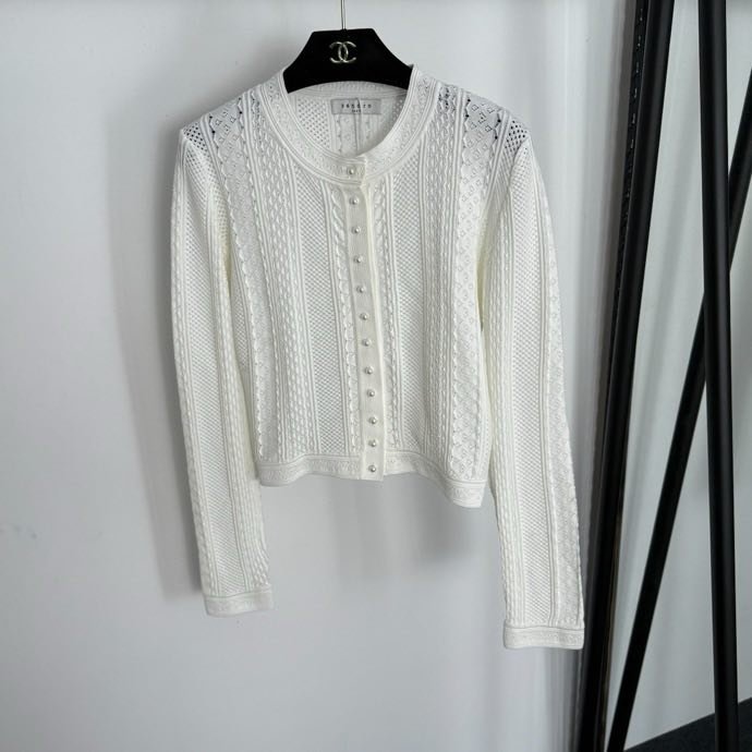 Costume female фото 9