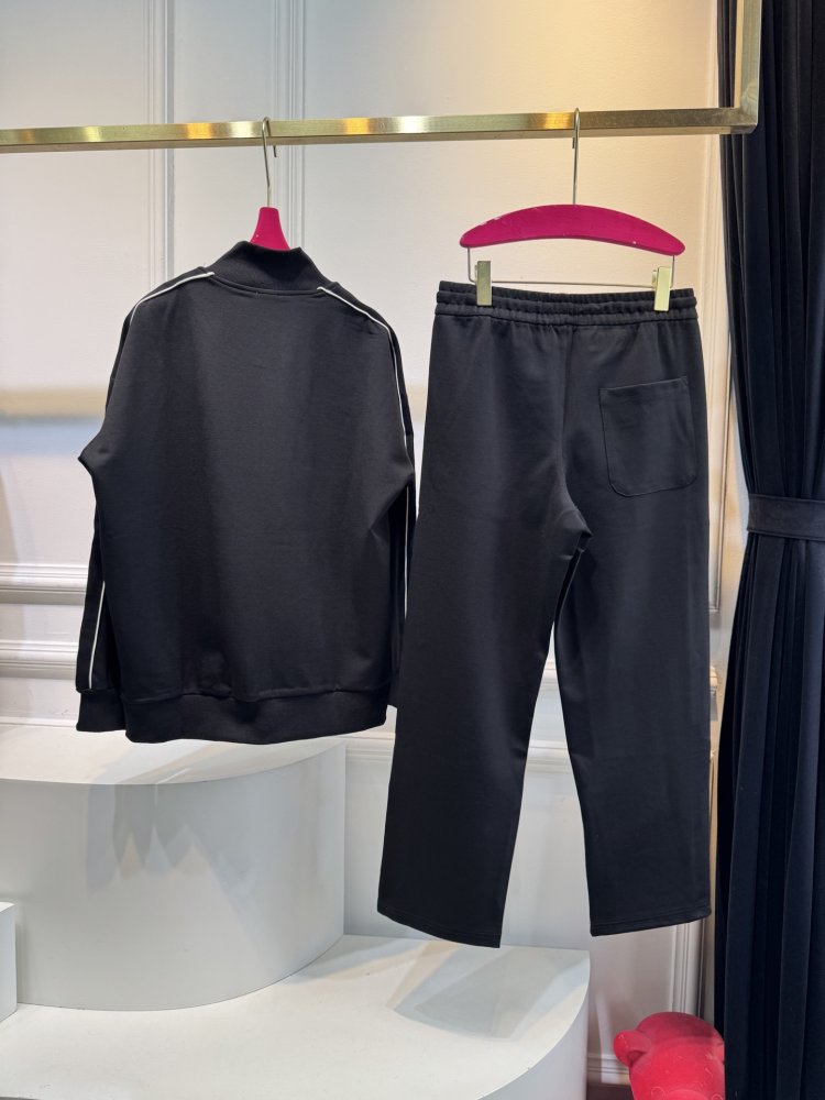 Costume female фото 9