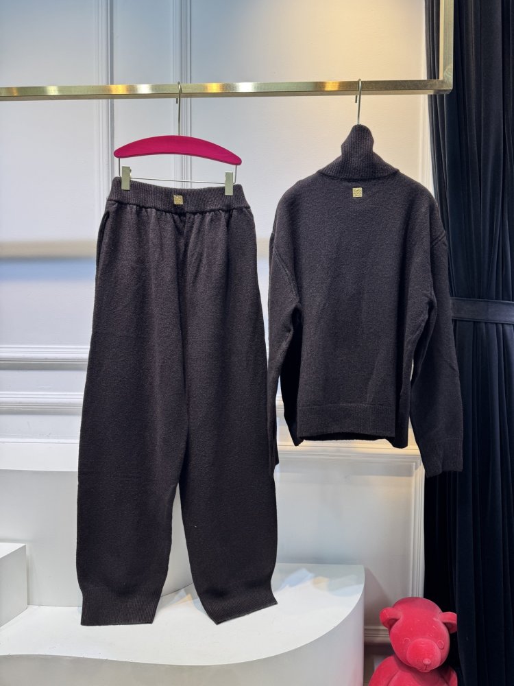 Костюм жіночий фото 9