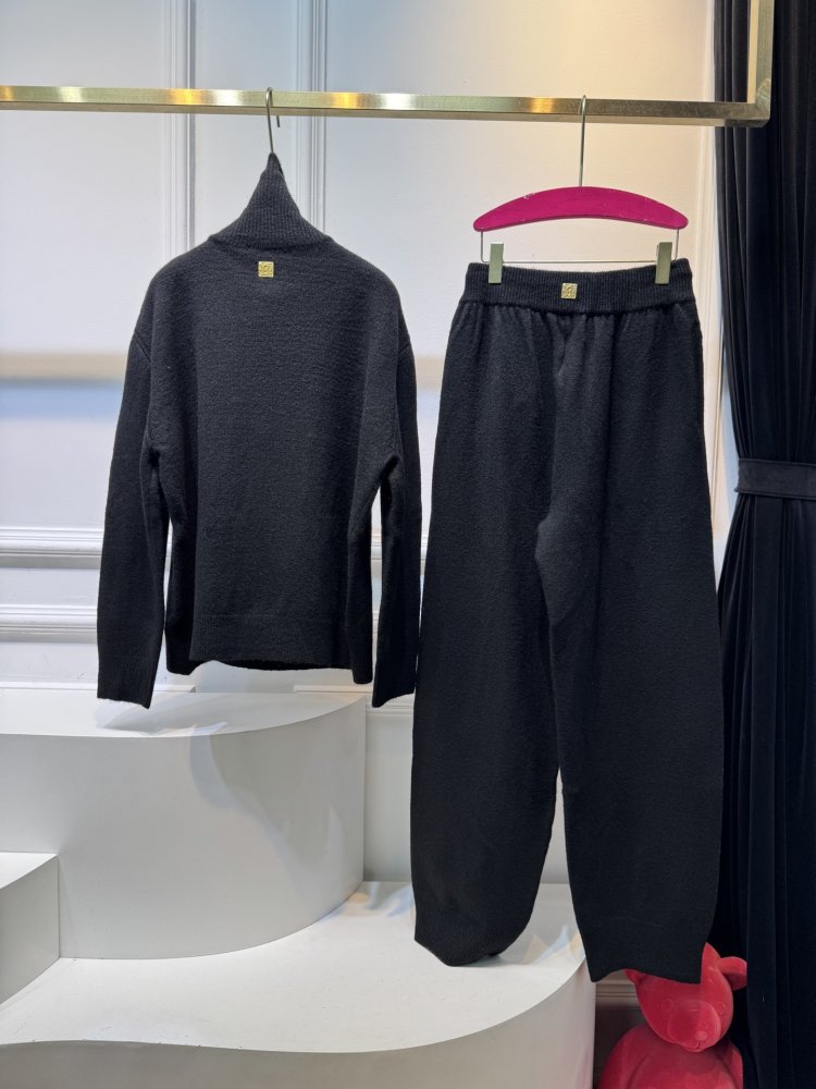 Costume female фото 9