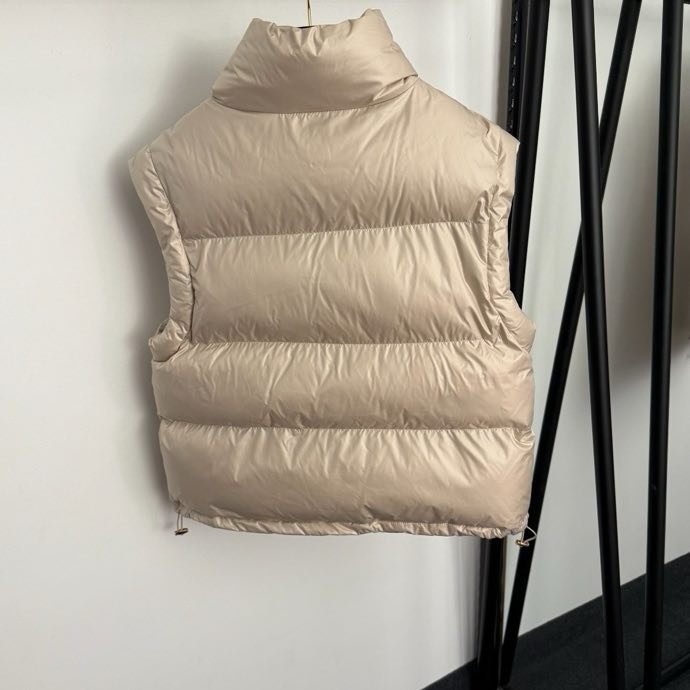 Костюм женский фото 9