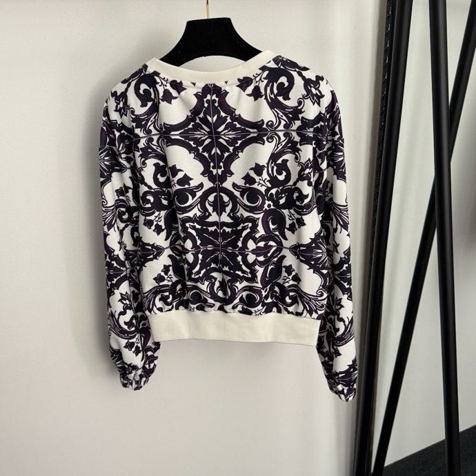 Костюм женский фото 9