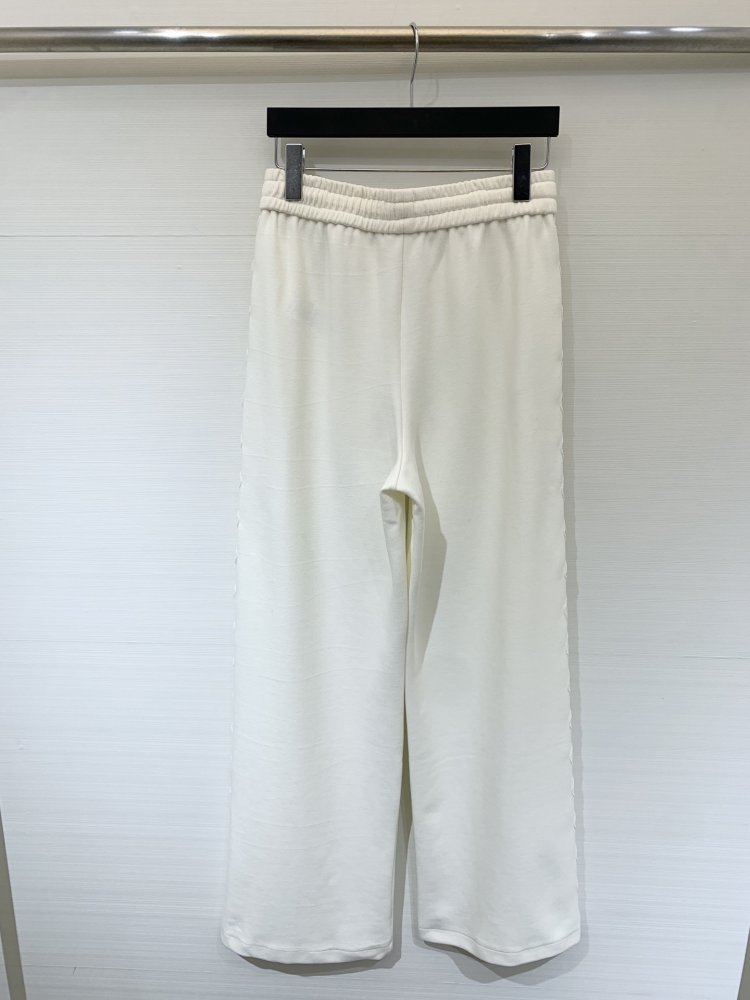 Костюм женский фото 9