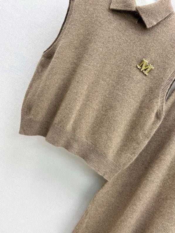 Costume female фото 9