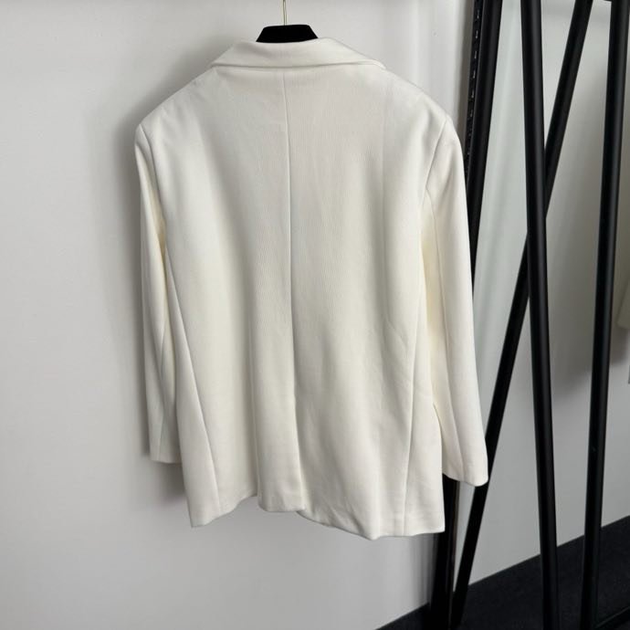 Костюм женский фото 9