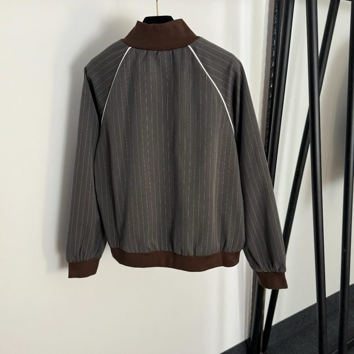 Костюм жіночий фото 9