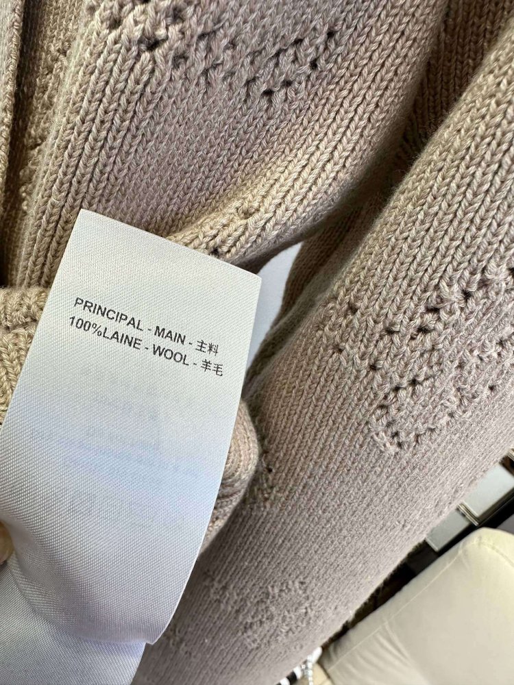 Costume female фото 9