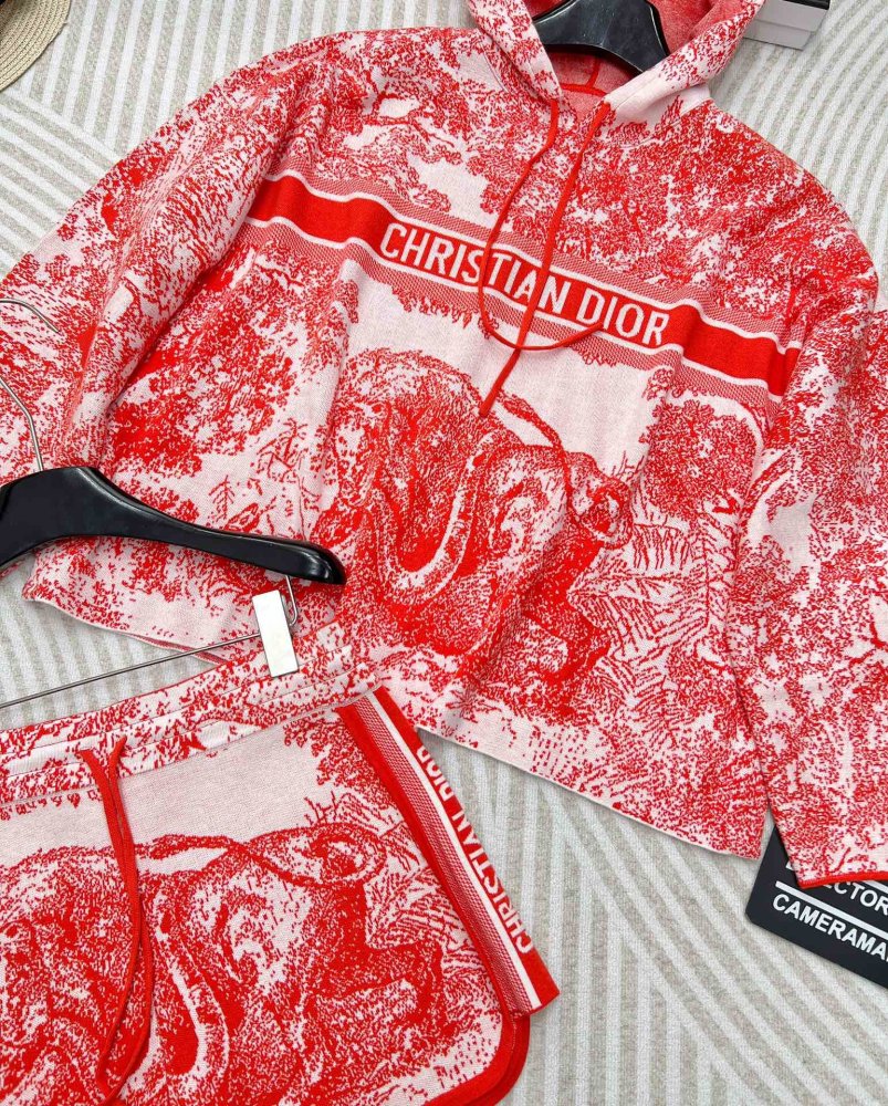 Костюм жіночий фото 9