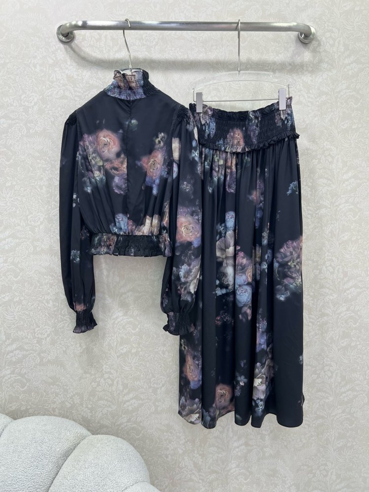 Костюм женский фото 9