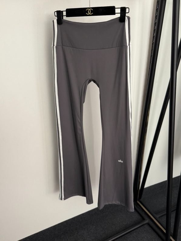 Костюм женский фото 9