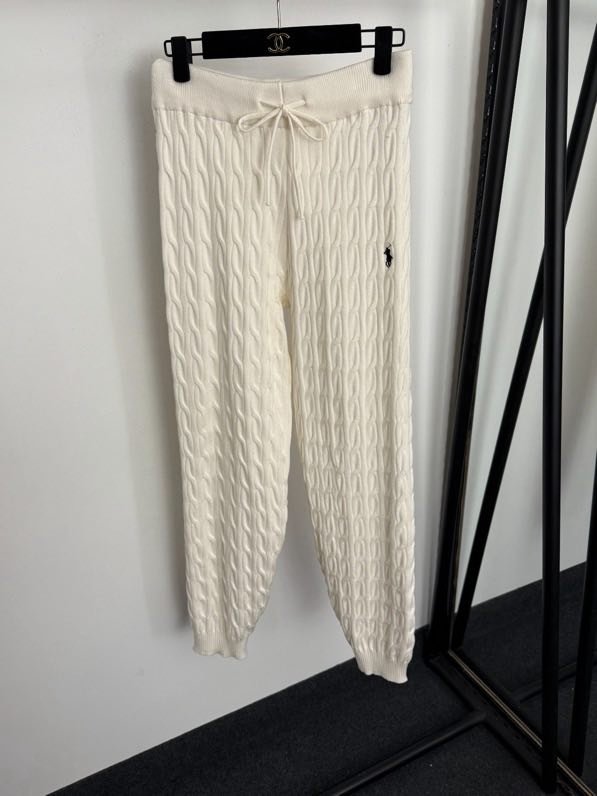 Костюм женский фото 9