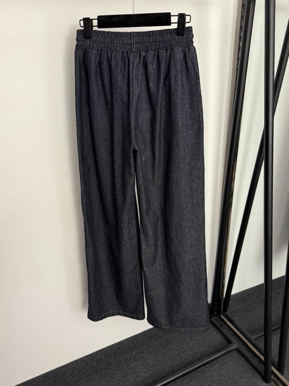 Костюм женский фото 9