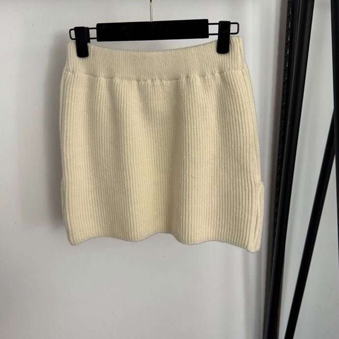 Костюм женский фото 9