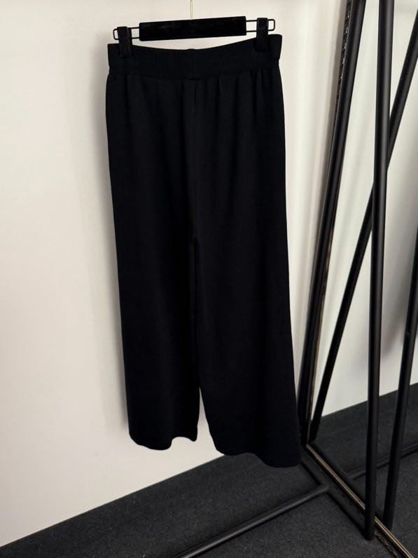 Костюм женский фото 9