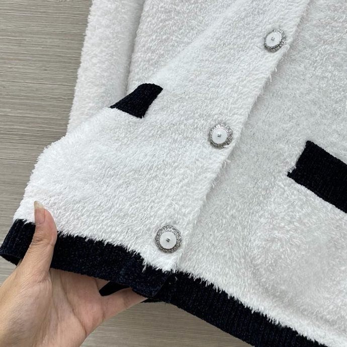 Костюм женский фото 9