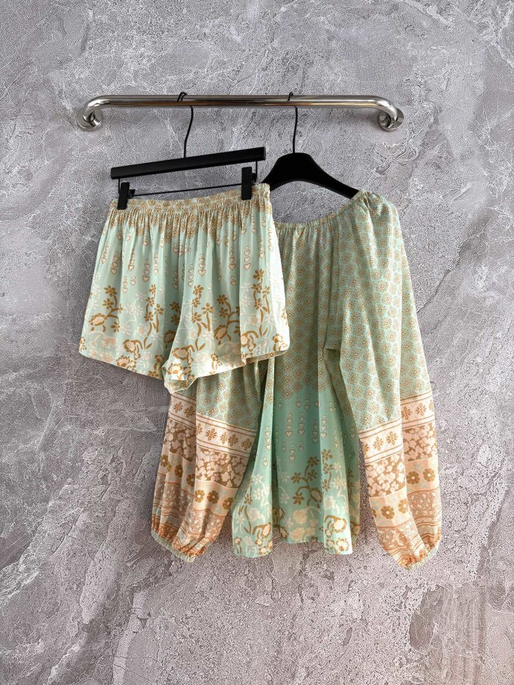 Костюм женский фото 9