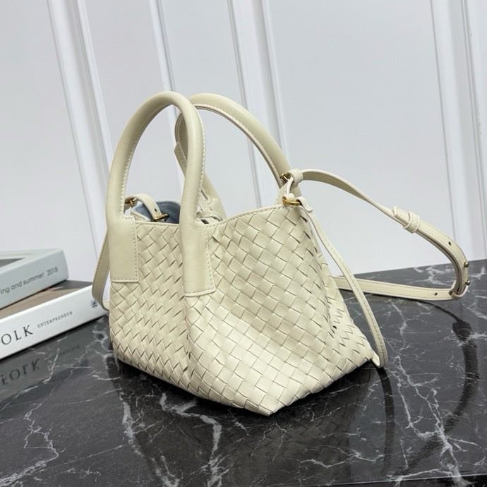 Кожаная двусторонняя сумка тоут Pinacoteca 24 см фото 2