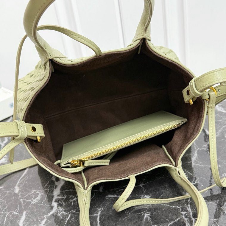 Кожаная двусторонняя сумка тоут Pinacoteca 24 см фото 4