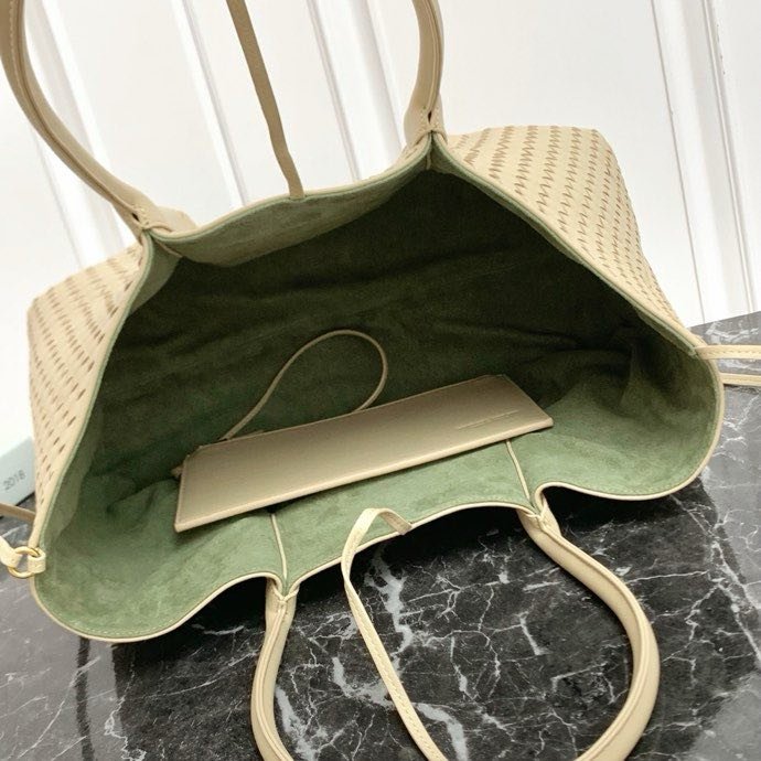 Кожаная двусторонняя сумка тоут Pinacoteca 43 см фото 3