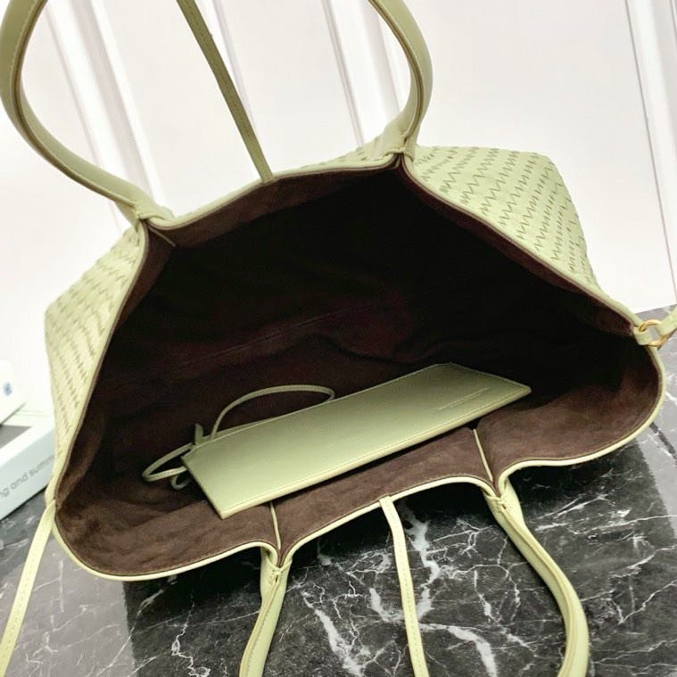 Кожаная двусторонняя сумка тоут Pinacoteca 43 см фото 4