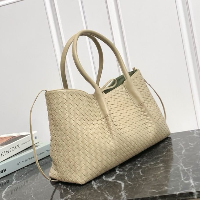 Кожаная двусторонняя сумка тоут Pinacoteca 43 см фото 4