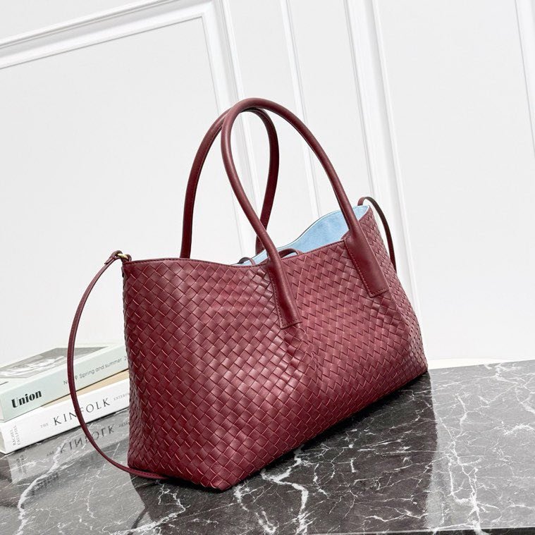 Кожаная двусторонняя сумка тоут Pinacoteca 43 см фото 6