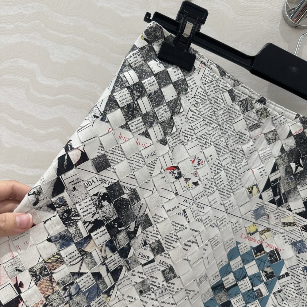 Leather skirt from cuts фото 6