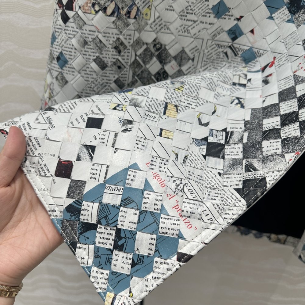 Leather skirt from cuts фото 8