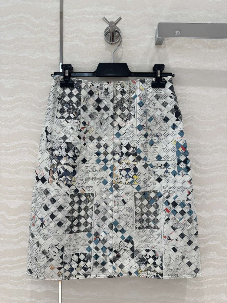 Leather skirt from cuts фото 9