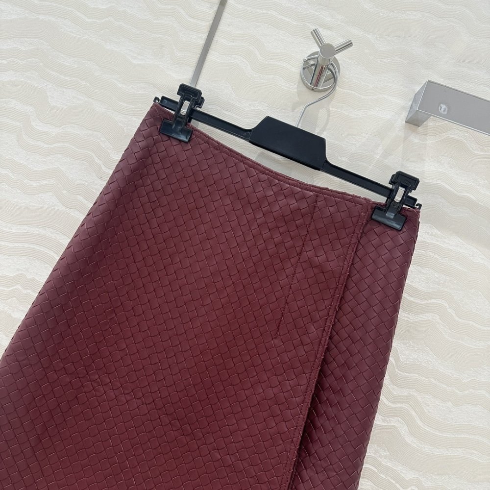 Leather skirt from slit фото 2