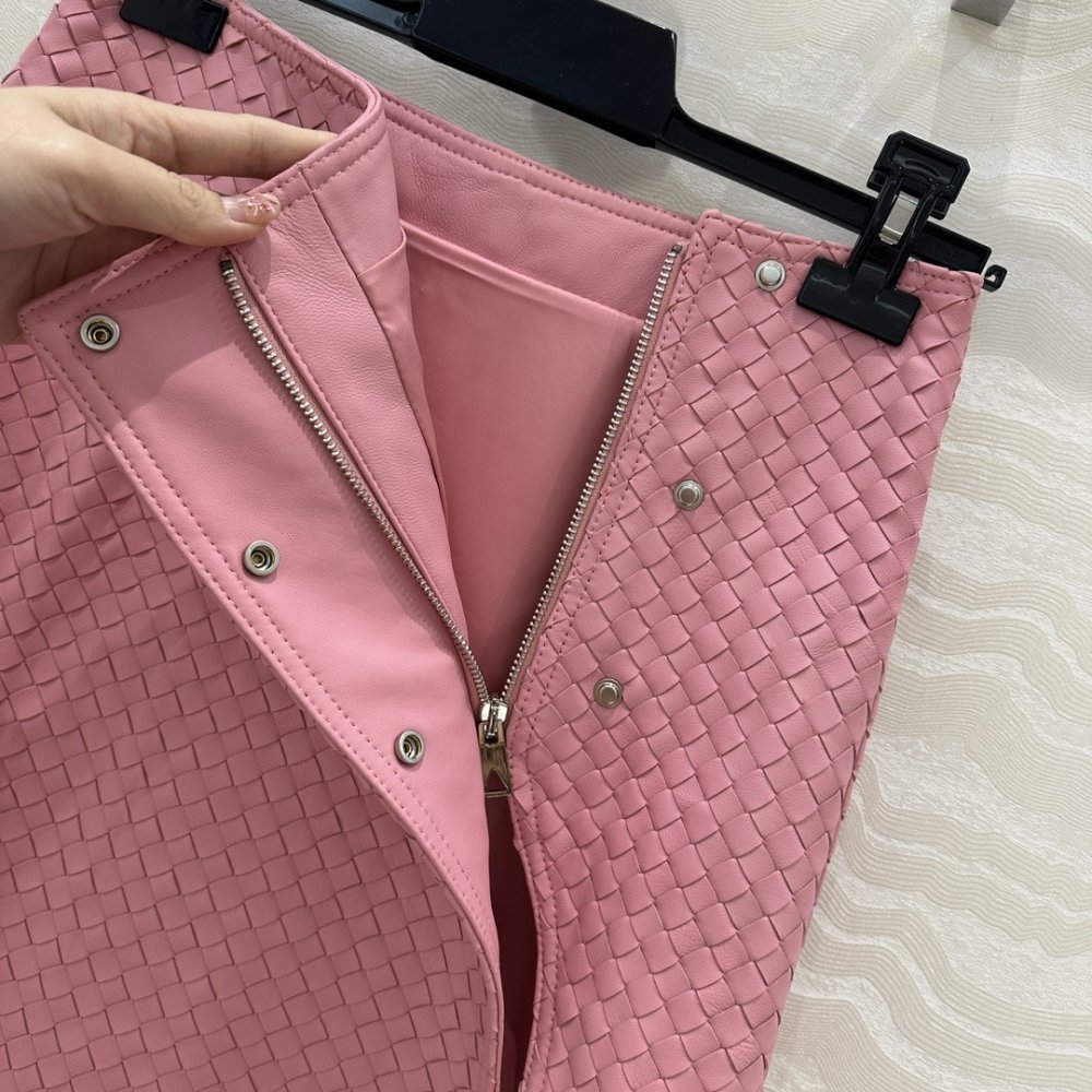 Leather skirt from slit фото 5