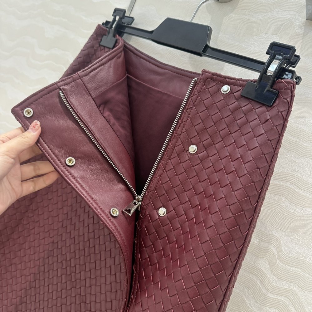 Leather skirt from slit фото 6