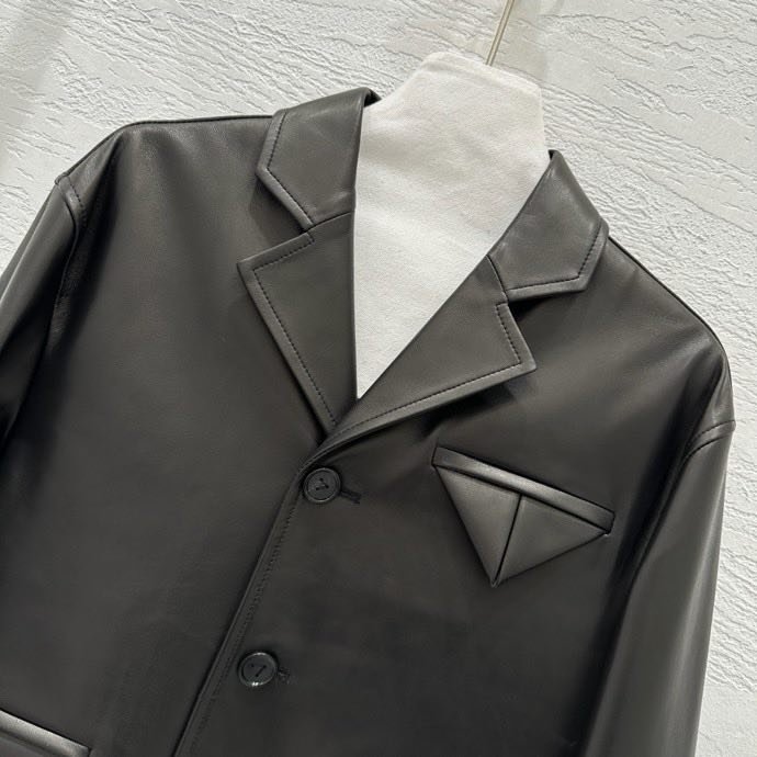 Leather jacket at style retro фото 5