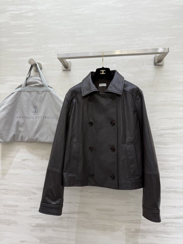 Кожаная куртка женская