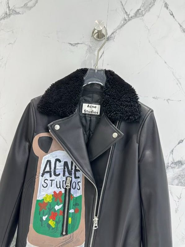 Leather jacket women's фото 3