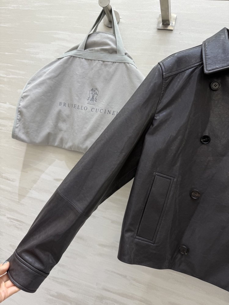 Кожаная куртка женская фото 3