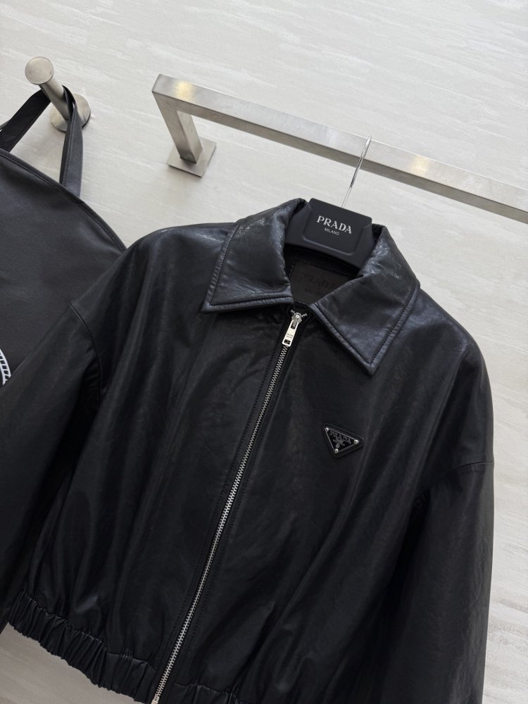 Кожаная куртка женская фото 3