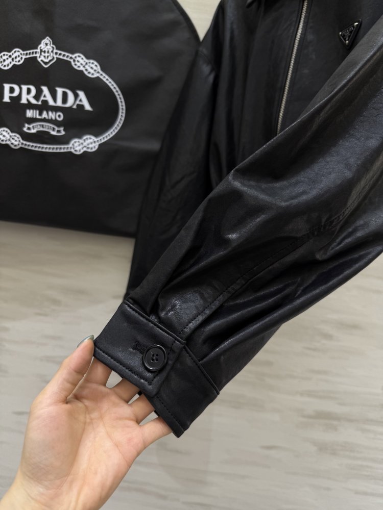 Кожаная куртка женская фото 4