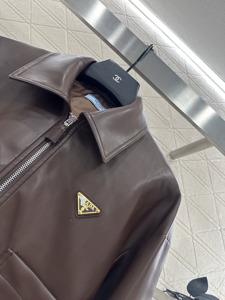 Кожаная куртка женская фото 6