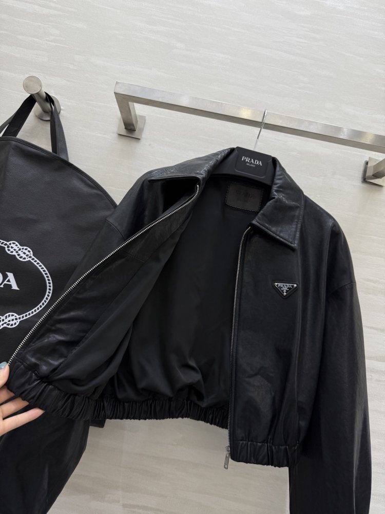 Кожаная куртка женская фото 7