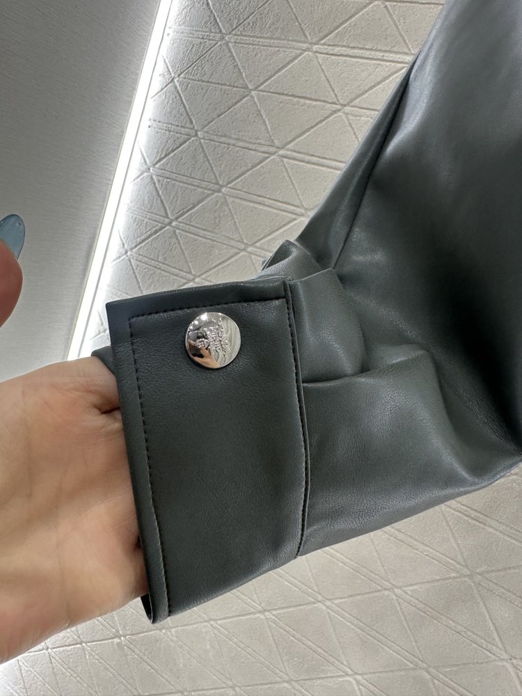 Кожаная куртка женская фото 8